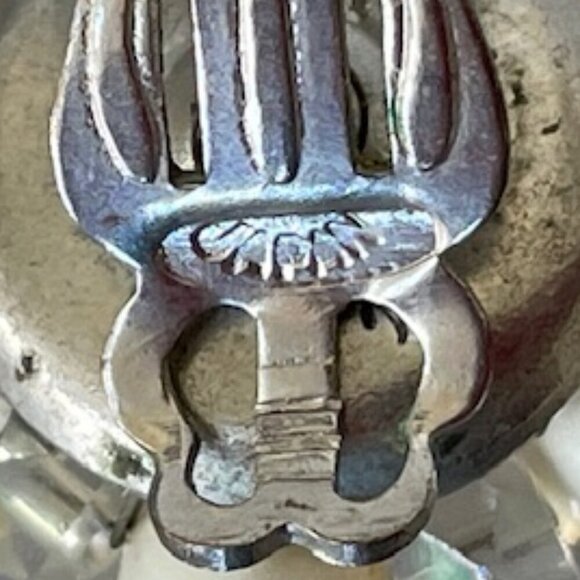 JAPAN Stamped Faux Cluster Pearl & Bead Paddle Clip Earrings - Picture 4 of 11